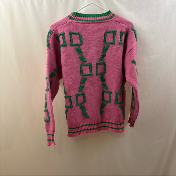 Alpha Kappa Alpha AKA Colors Sweater Thick And Comfy Sz Medium College Divine 9 - Picture 11 of 12